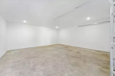 1918 Elmwood Boulevard, Dallas, TX 75224 - Photo 24