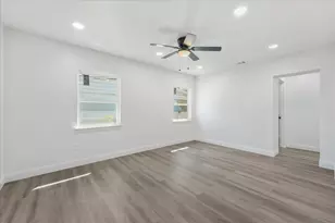 1918 Elmwood Blvd, Dallas, TX 75224 - Photo 20