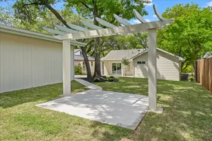 1918 Elmwood Blvd, Dallas, TX 75224 - Photo 22