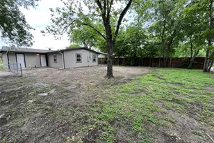 2706 Gross Rd, Dallas, TX 75228 - Photo 20