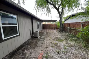 2706 Gross Rd, Dallas, TX 75228 - Photo 18