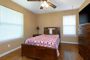 10248 San Lorenzo Dr, Dallas, TX 75228 - Photo 12