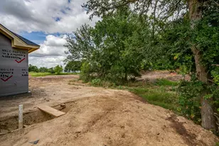 247 Jimmy Ln, Millsap, TX 76066 - Photo 14