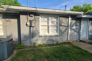 4653 Selkirk Dr, Fort Worth, TX 76109 - Photo 18