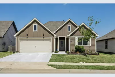 13121 S Haven Way, Providence Village, TX 76227 - Photo 2