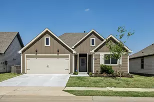 13121 S Haven Wy, Providence Village, TX 76227 - Photo 2