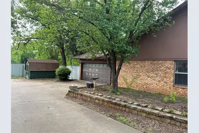 703 E Murco Drive, Mineral Wells, TX 76067 - Photo 4