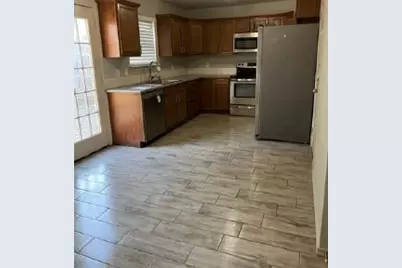 1101 E College Street, Princeton, TX 75407 - Photo 2