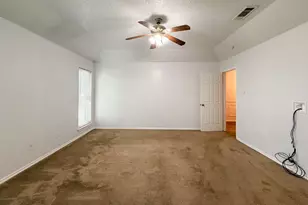 701 Daniels Dr, Crowley, TX 76036 - Photo 18