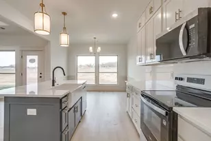 320 Rita Rdg Ct, Millsap, TX 76066 - Photo 16