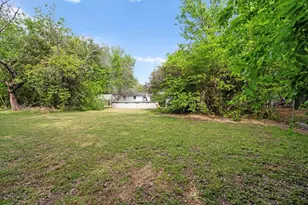 1106 Warden St, Benbrook, TX 76126 - Photo 14