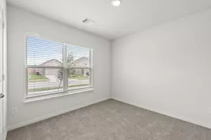 9929 Fighting Falcon Wy, Fort Worth, TX 76131 - Photo 8