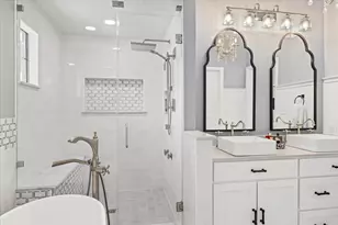3901 Crescent Dr, Granbury, TX 76049 - Photo 20