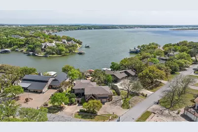 3901 Crescent Drive, Granbury, TX 76049 - Photo 40