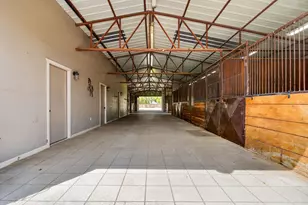 990 Doss Rd, Millsap, TX 76066 - Photo 32