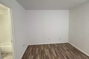 9813 Walnut St, Dallas, TX 75243 - Photo 6