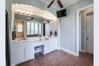 1601 Coyote Ridge, Carrollton, TX 75010 - Photo 32