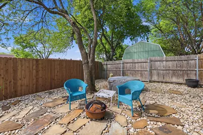 2413 Meadow View, Bedford, TX 76021 - Photo 28