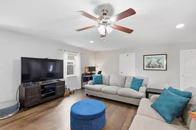 2413 Meadow View, Bedford, TX 76021 - Photo 4