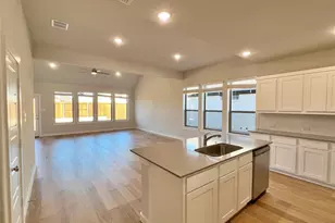 900 Airbender Dr, Princeton, TX 75407 - Photo 2