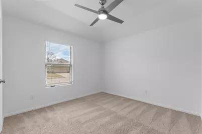 544 Hickory Ridge Drive, Van Alstyne, TX 75495 - Photo 4