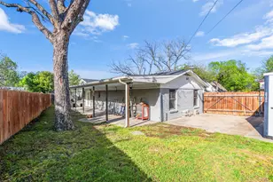 201 Olive St, Hurst, TX 76053 - Photo 34