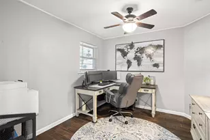 201 Olive St, Hurst, TX 76053 - Photo 10