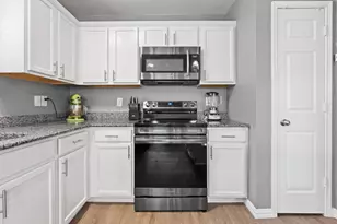 9937 Amosite Dr, Fort Worth, TX 76131 - Photo 12