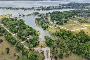 1014 Deep Water Cove, Corsicana, TX 75109 - Photo 38