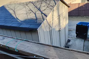 318 Teakwood Ln, Lewisville, TX 75067 - Photo 14