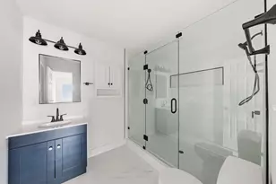 4435 Flo Ave, Cockrell Hill, TX 75211 - Photo 6