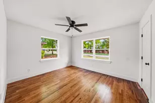 4435 Flo Ave, Cockrell Hill, TX 75211 - Photo 8