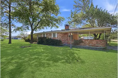 619 W Hayes Street, Savoy, TX 75479 - Photo 2