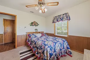 619 W Hayes St, Savoy, TX 75479 - Photo 22