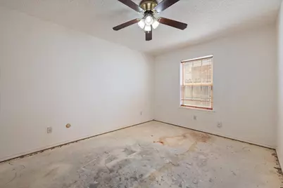 2229 Seville Court, Dalworthington Gardens, TX 76013 - Photo 30