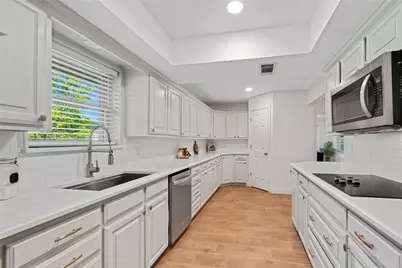 439 S Snyder Avenue, Justin, TX 76247 - Photo 16