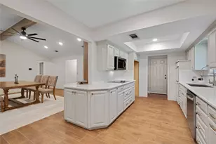 439 S Snyder Ave, Justin, TX 76247 - Photo 12