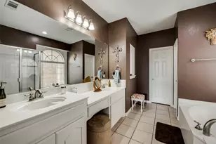 6329 Redeagle Creek Dr, Fort Worth, TX 76179 - Photo 16