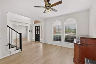 1012 Muscadine Vine St, Crowley, TX 76036 - Photo 6