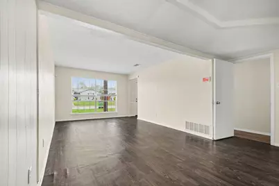 4402 Sweetbriar Drive, Garland, TX 75042 - Photo 4