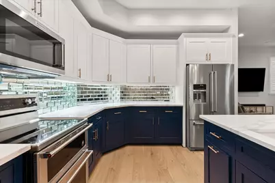 1207 Beaconsfield Lane #405, Arlington, TX 76011 - Photo 2