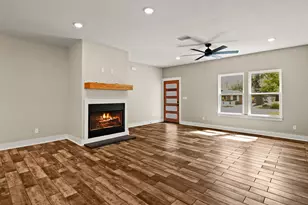 226 Moreland, Pittsburg, TX 75686 - Photo 6