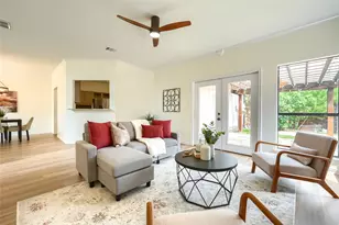 2157 Falcon Ridge Dr, Carrollton, TX 75010 - Photo 6