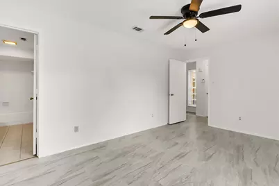 2018 Embassy Way, Carrollton, TX 75006 - Photo 12