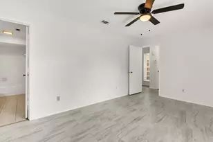 2018 Embassy Way, Carrollton, TX 75006 - Photo 12