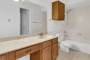 2018 Embassy Way, Carrollton, TX 75006 - Photo 14