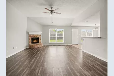 636 Dover Heights Trail, Mansfield, TX 76063 - Photo 4