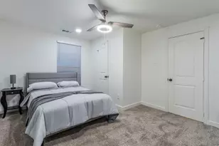 921 S Waverly Dr, Dallas, TX 75208 - Photo 10