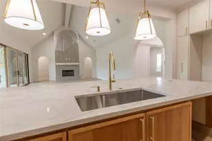 901 Herbert Holw, Weatherford, TX 76087 - Photo 6