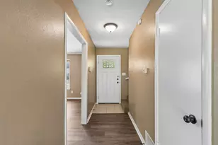 1954 Mims St, Fort Worth, TX 76112 - Photo 4